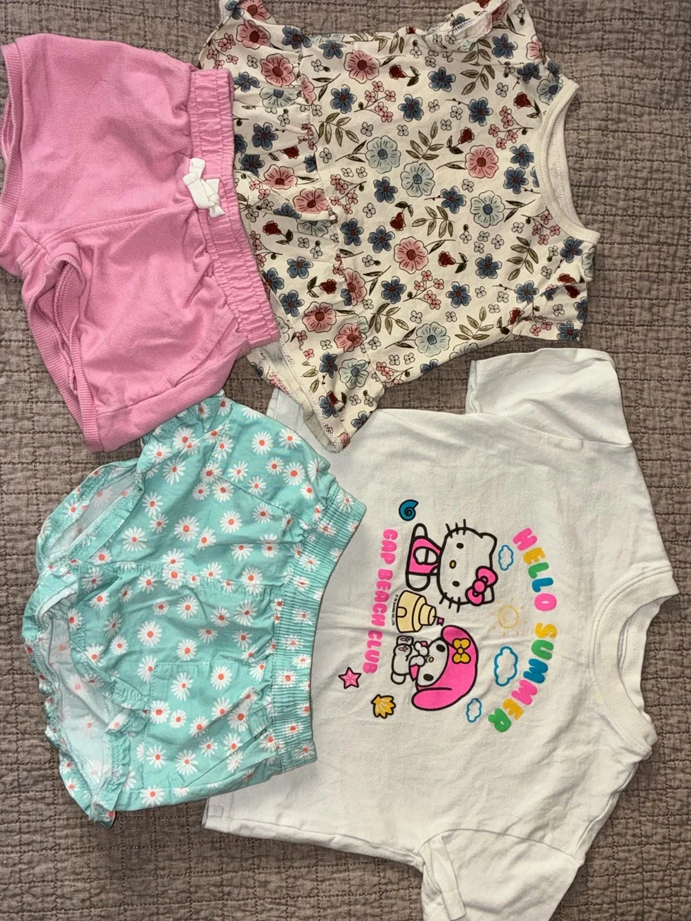 GAP Hello Summer Hello Kitty Pajama Set - White, Mint & Pink